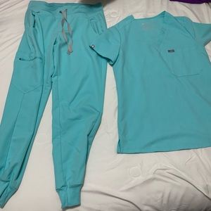 Limited edition color Figs set